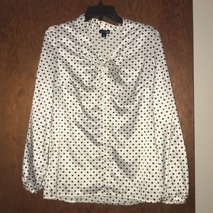 Women’s shirt